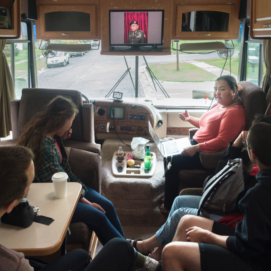Shotgun Artist Lecture by Minneapolis photographer Pao Houa Her